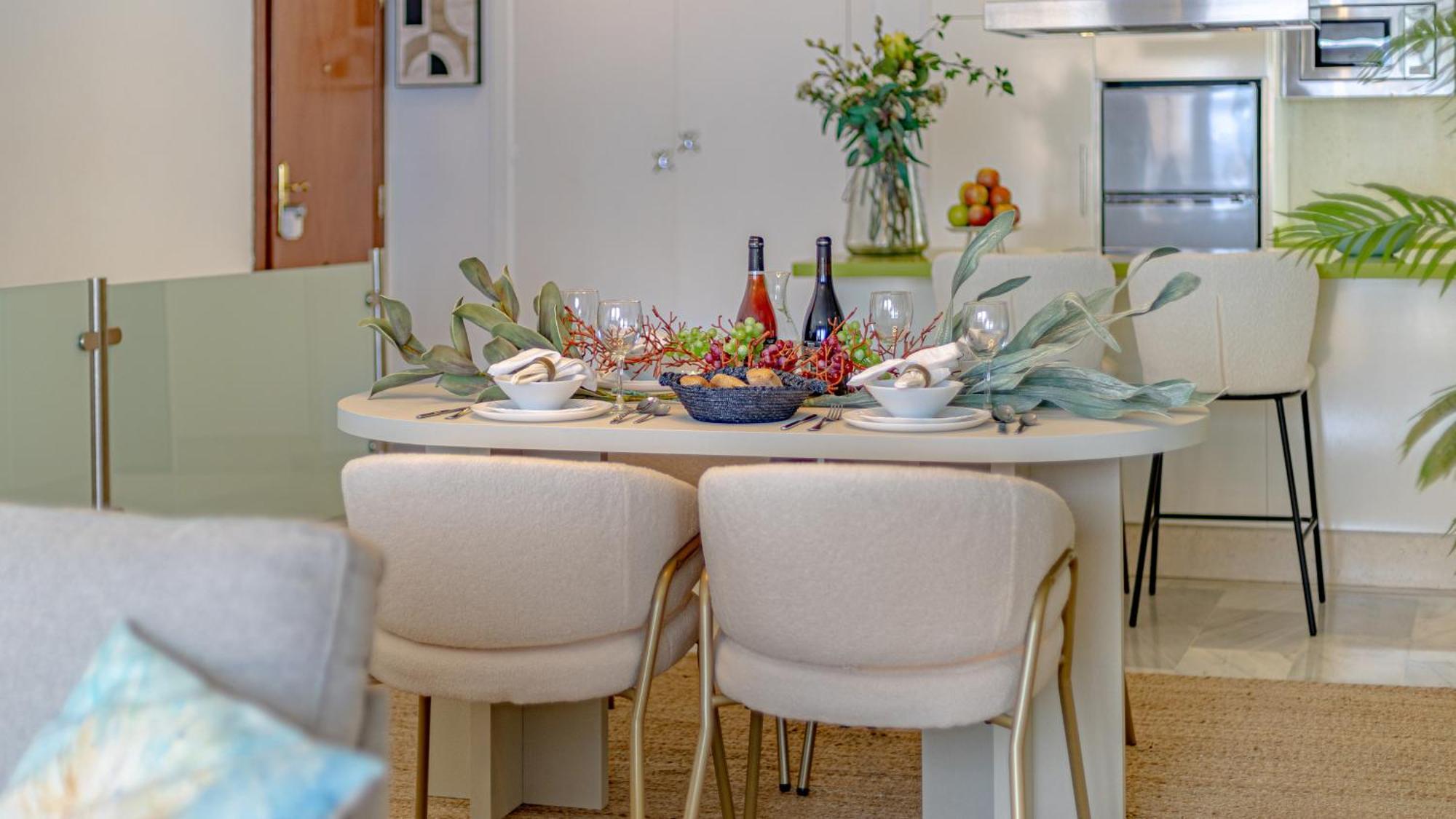 Vacation Marbella I Sea Views, 24-7 Security, Parking, Walk To Everything In Luxurious Puerto Banus Exterior photo